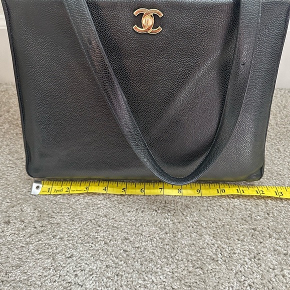 Large Chanel Timeless Black Caviar Tote Bag 24k Gold Hardware - Picture 11 of 12